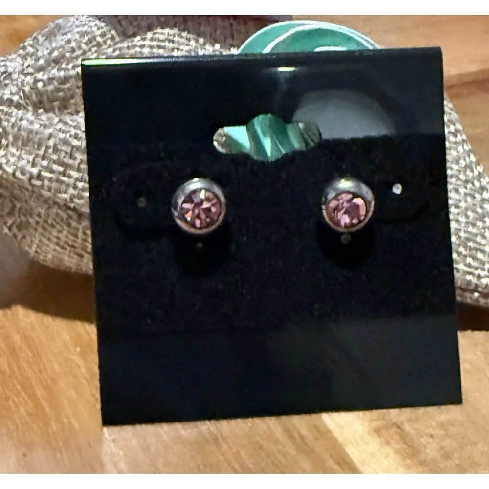 N/A earrings unisex